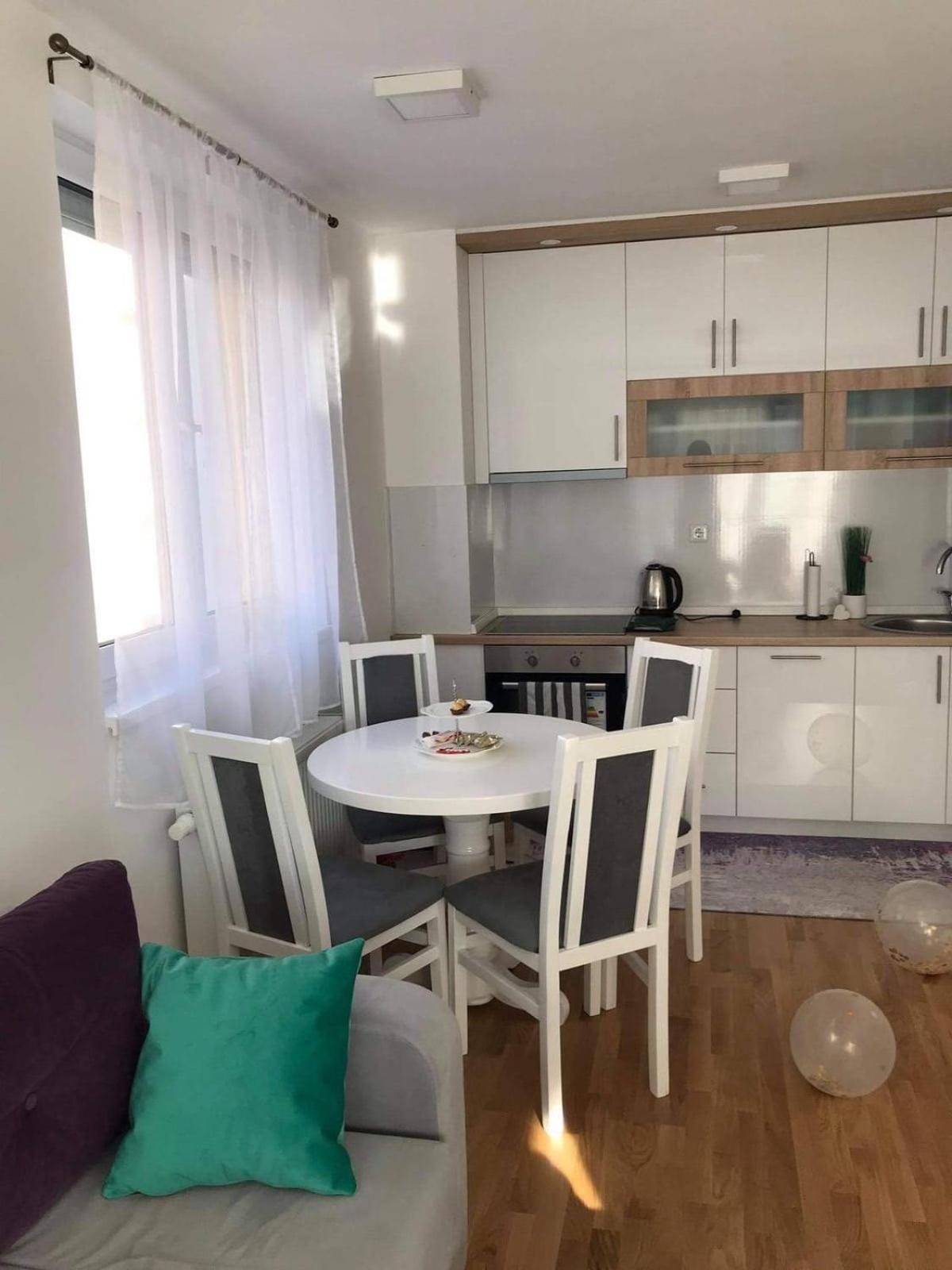 Apartment Otoka - Stan Na Dan